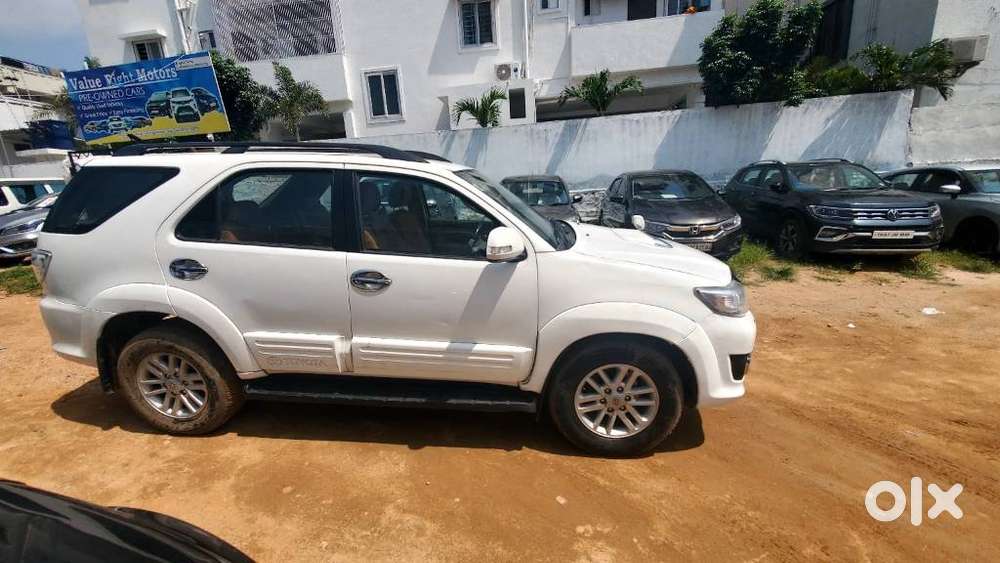 Toyota Fortuner 4x2 4 Speed At, 2012, Diesel