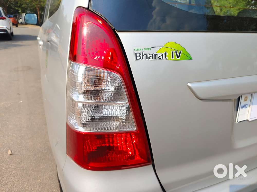 Toyota Innova 2012-2013 2.5 Gx (diesel) 8 Seater Bs Iv, 2012, Diesel