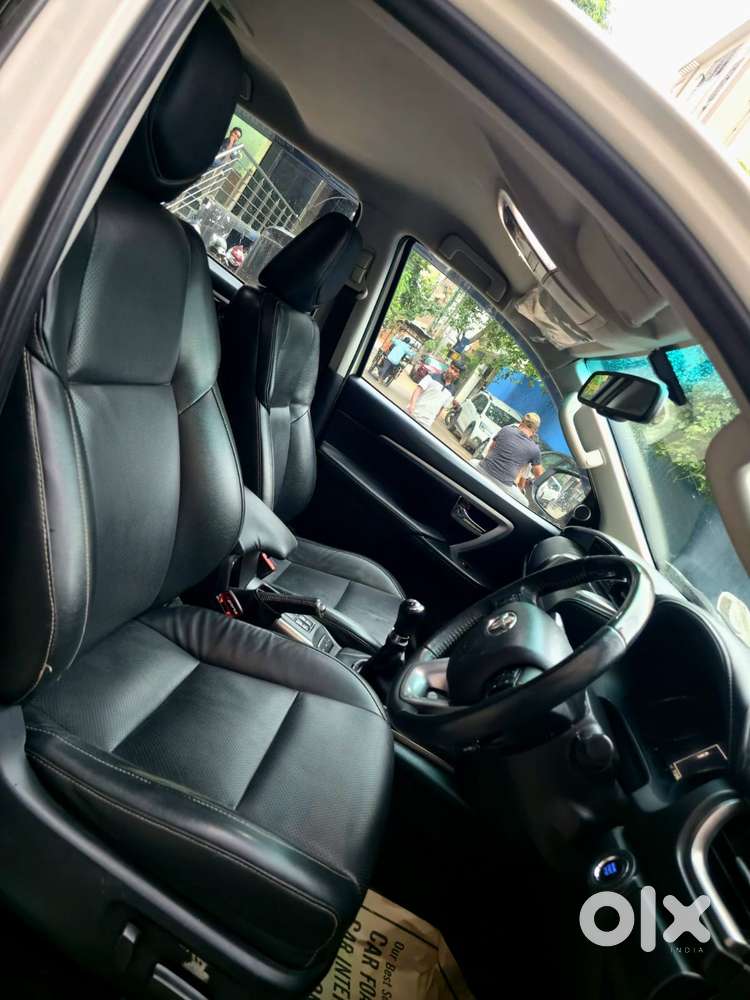 Toyota Fortuner 4x2 Mt 2.8 Diesel, 2022, Diesel