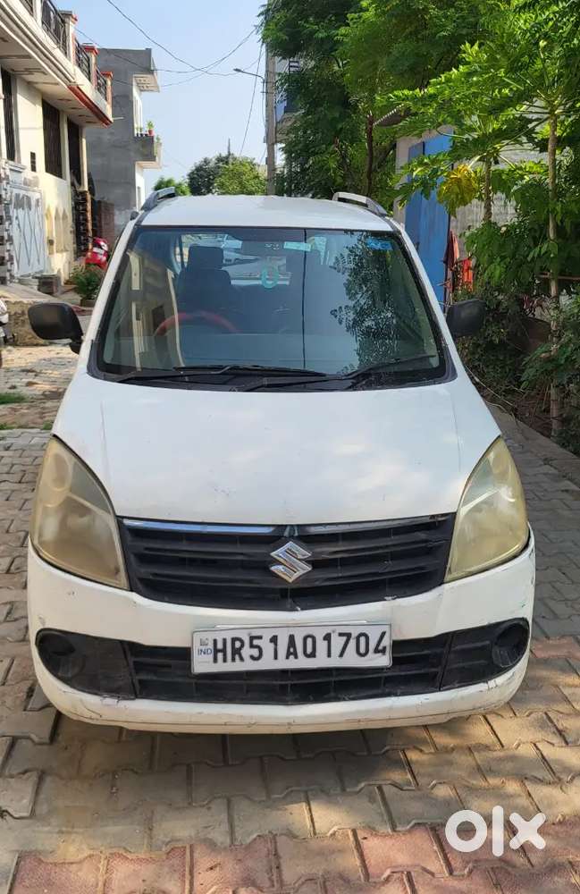 Maruti Suzuki Wagon R December 2011 Company Fitted Cng