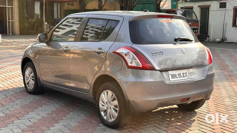 Maruti Suzuki Swift Zdi Plus, 2015, Diesel