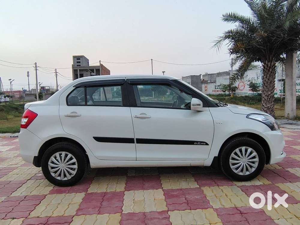 Maruti Suzuki Swift Dzire Vxi(o) Mt, 2016, Petrol