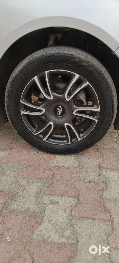 Mahindra Marazzo Diesel 2019