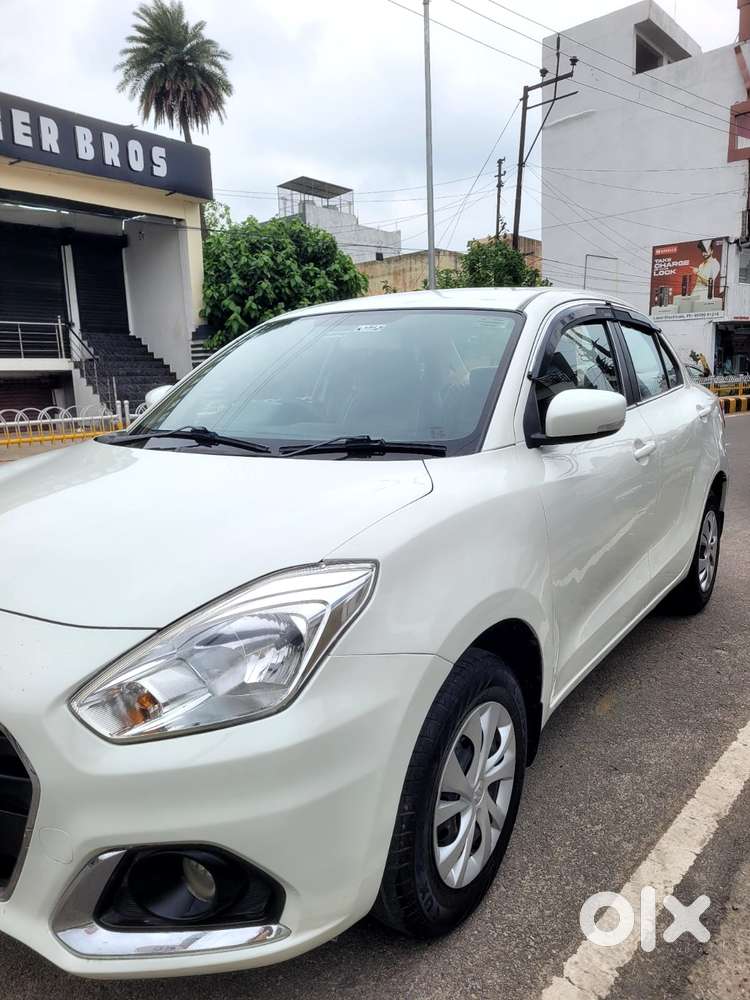 Maruti Suzuki Swift Dzire Vxi Optional, 2022, Petrol