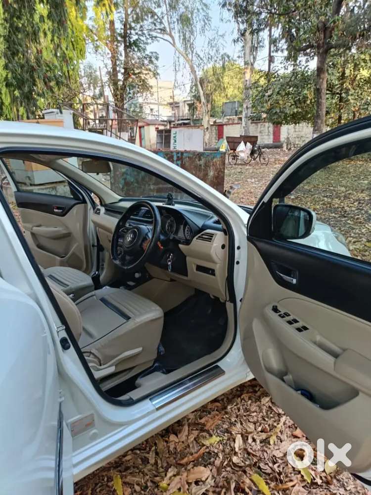 Very Good Condition And Commercial Vehicle Urgent Bechna Hai