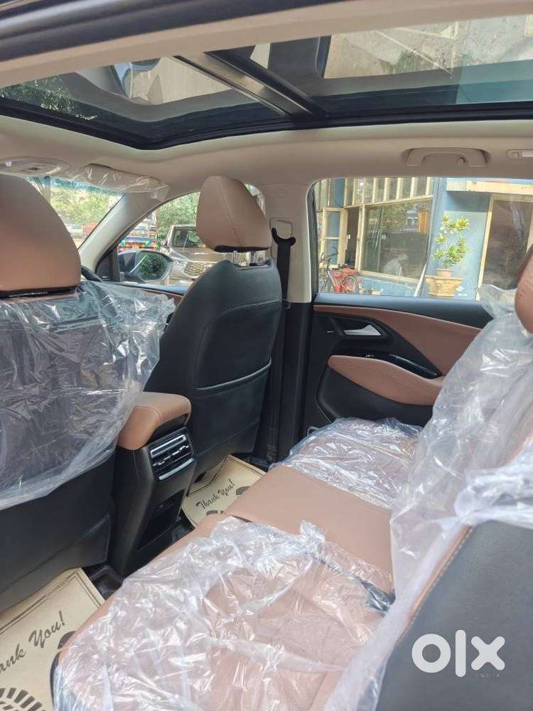 Mg Hector Plus Sharp Pro 1.5 Turbo Petrol 7 Str, 2024, Petrol