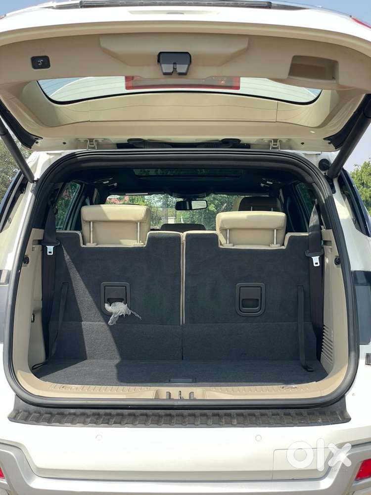 Ford Endeavour 2.2 Titanium 4x2 At, 2019, Diesel
