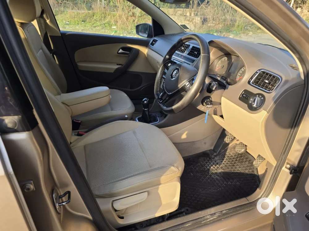 Volkswagen Vento 1.6 Highline Plus, 2017, Petrol