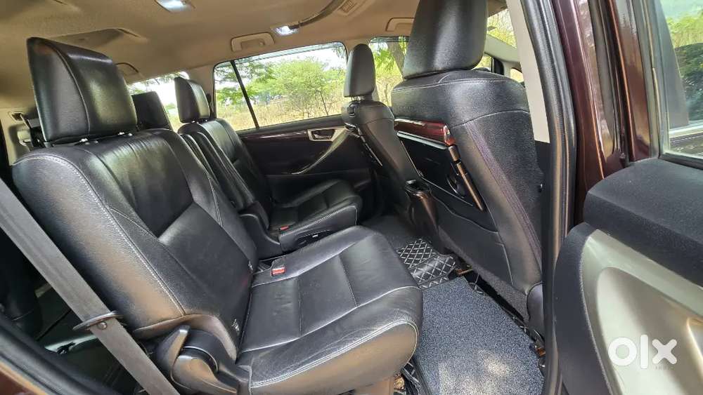 Toyota Innova Crysta 2018