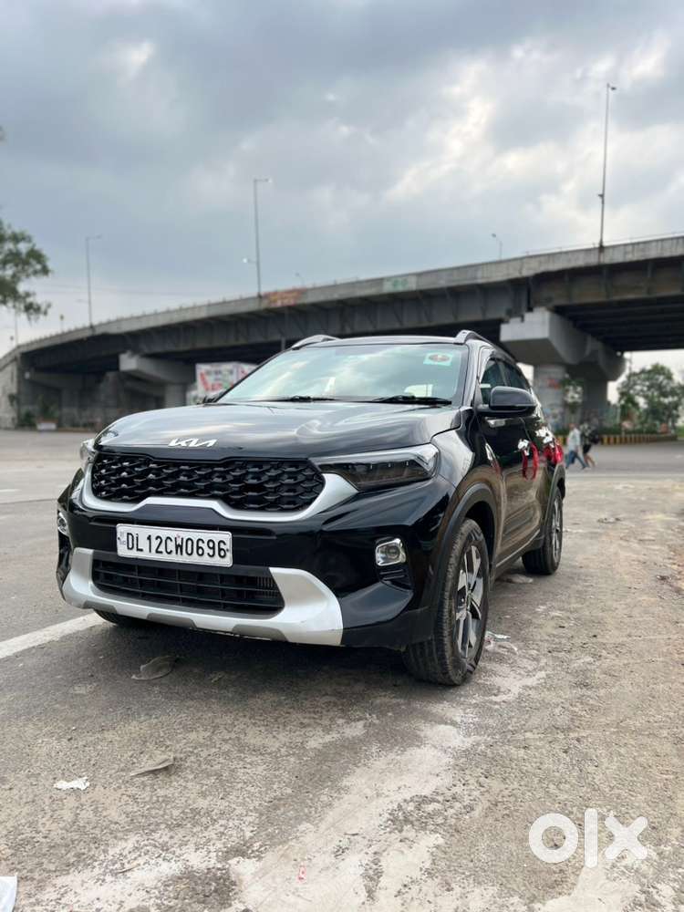 Kia Sonet Top Modal Push Button Start,