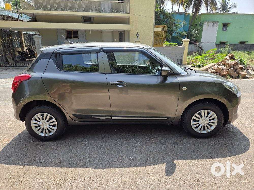 Maruti Suzuki Swift Vvt Lxi, 2021, Petrol
