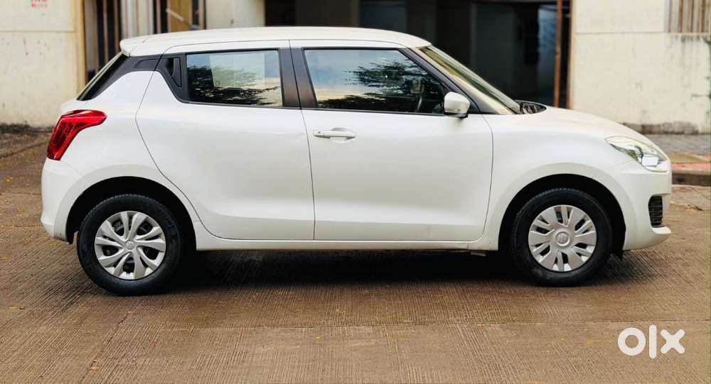 Maruti Suzuki Swift Vxi + Manual, 2018, Petrol