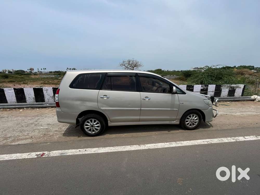 Toyota Innova 2.5 Vx 8 Str, 2013, Diesel