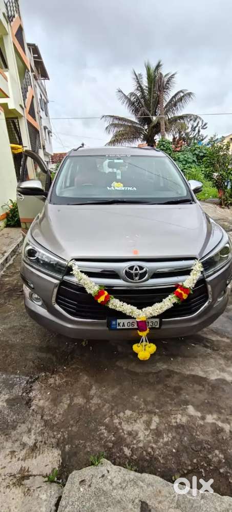 Toyota Innova Crysta 2018 Diesel 126000 Km Driven