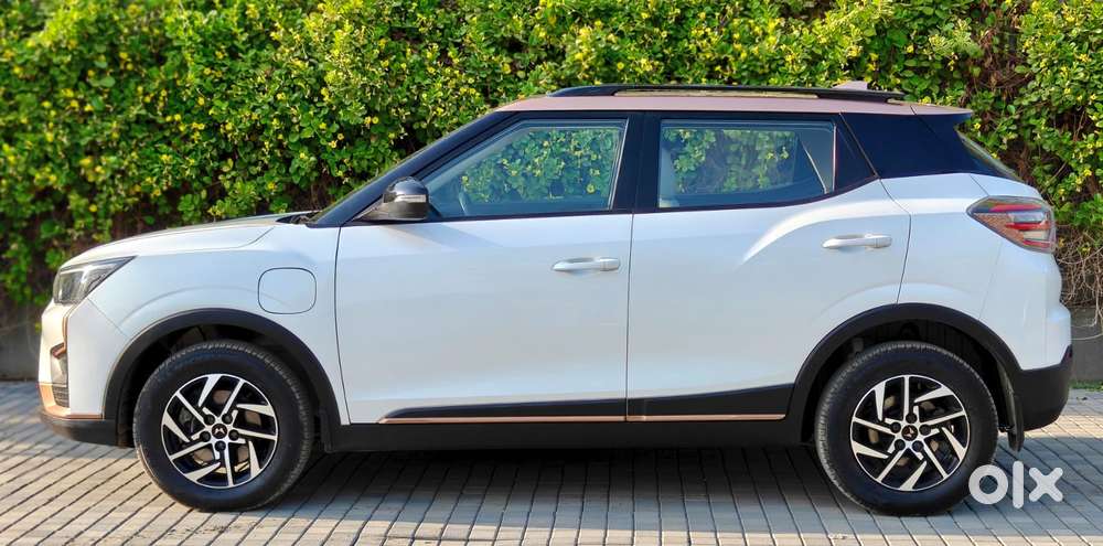 Mahindra Xuv400 Ev El Fast Charger, 2024, Electric