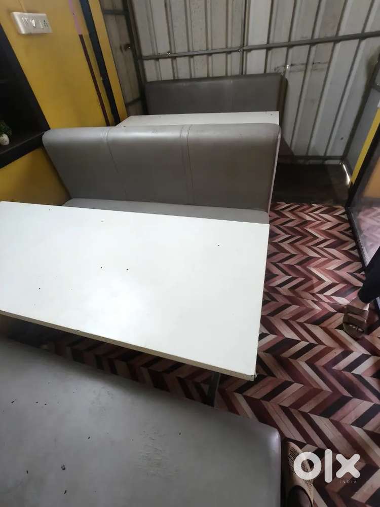 Cafe & Restaurant Sofa Set