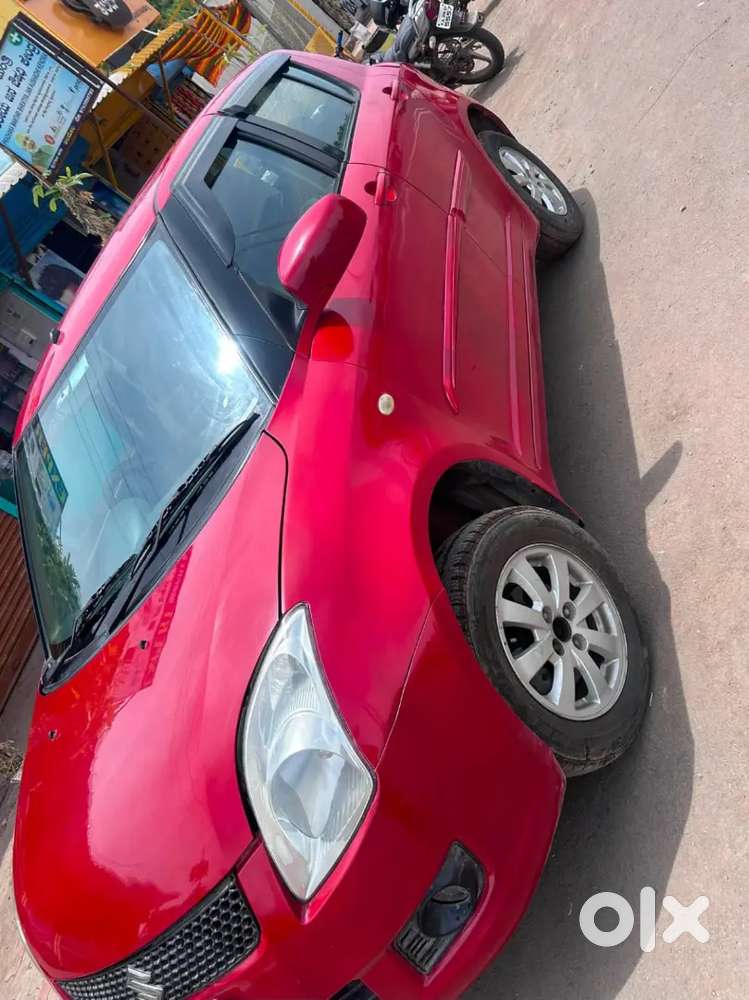 Maruti Suzuki Swift Zxi 2010