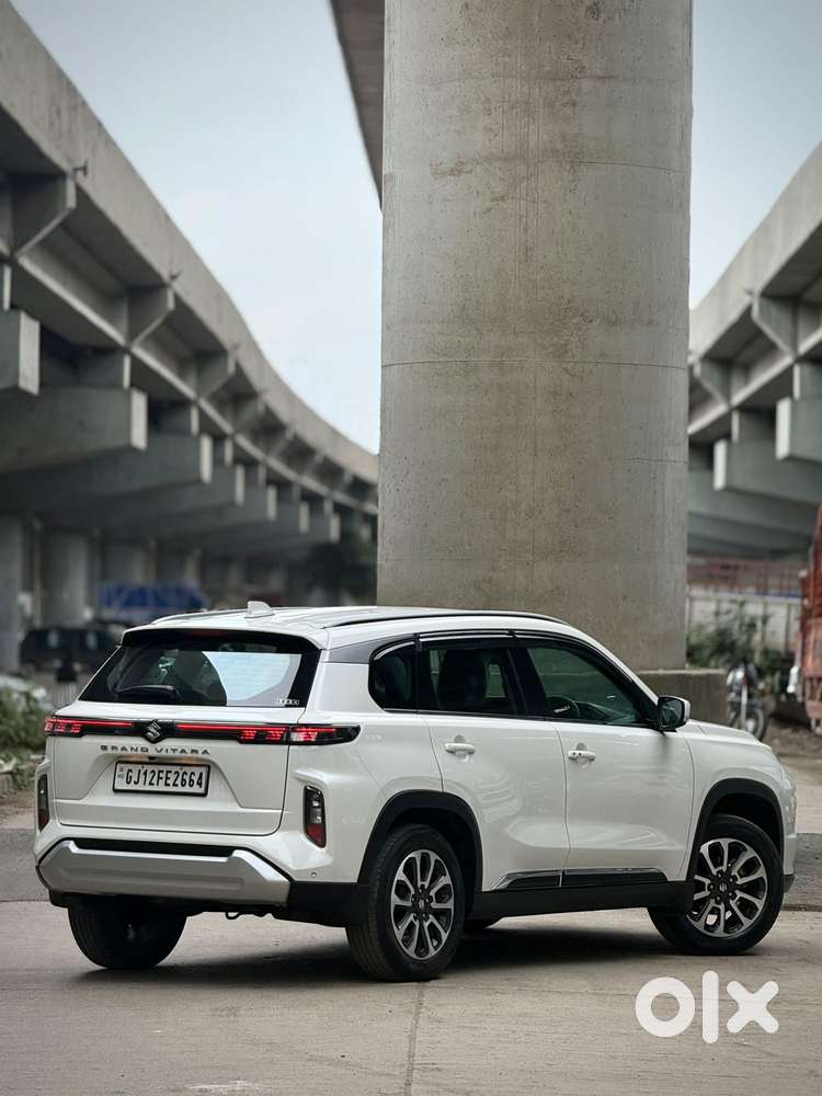 Maruti Suzuki Grand Vitara 1.5 Zeta Cng, 2024, Cng & Hybrids