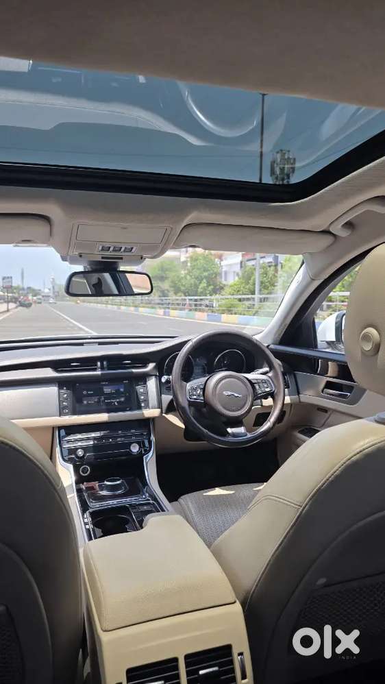Jaguar Xf 2017