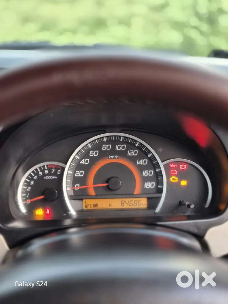 Maruti Suzuki Wagon R 1.0 Vxi 2014