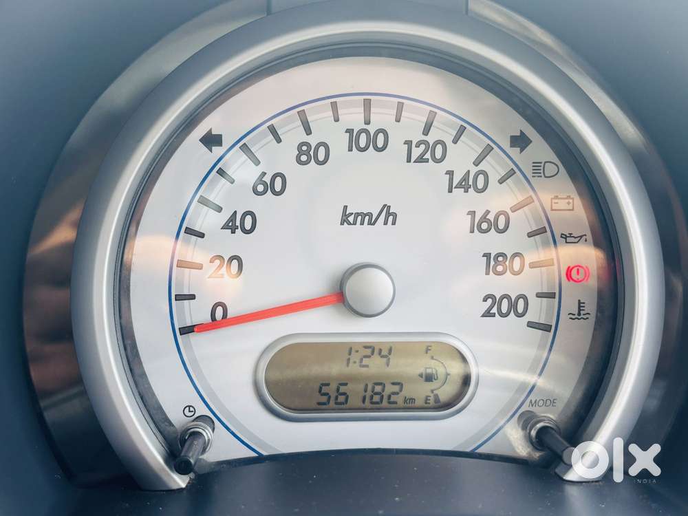 Maruti Suzuki Ritz Vxi, 2012, Petrol