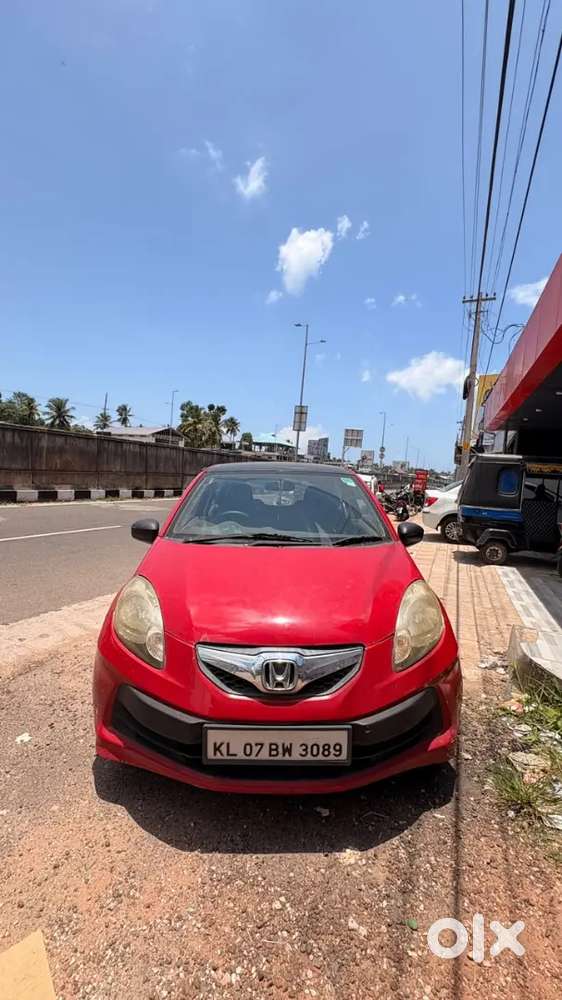 Honda Brio Petrol 2013