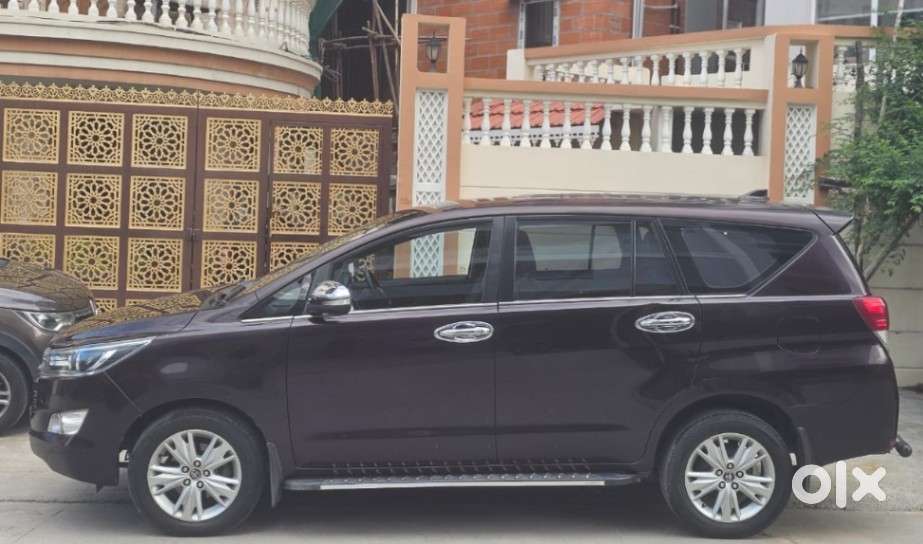 Toyota Innova Crysta 2.4 Z 7 Str, 2016, Diesel
