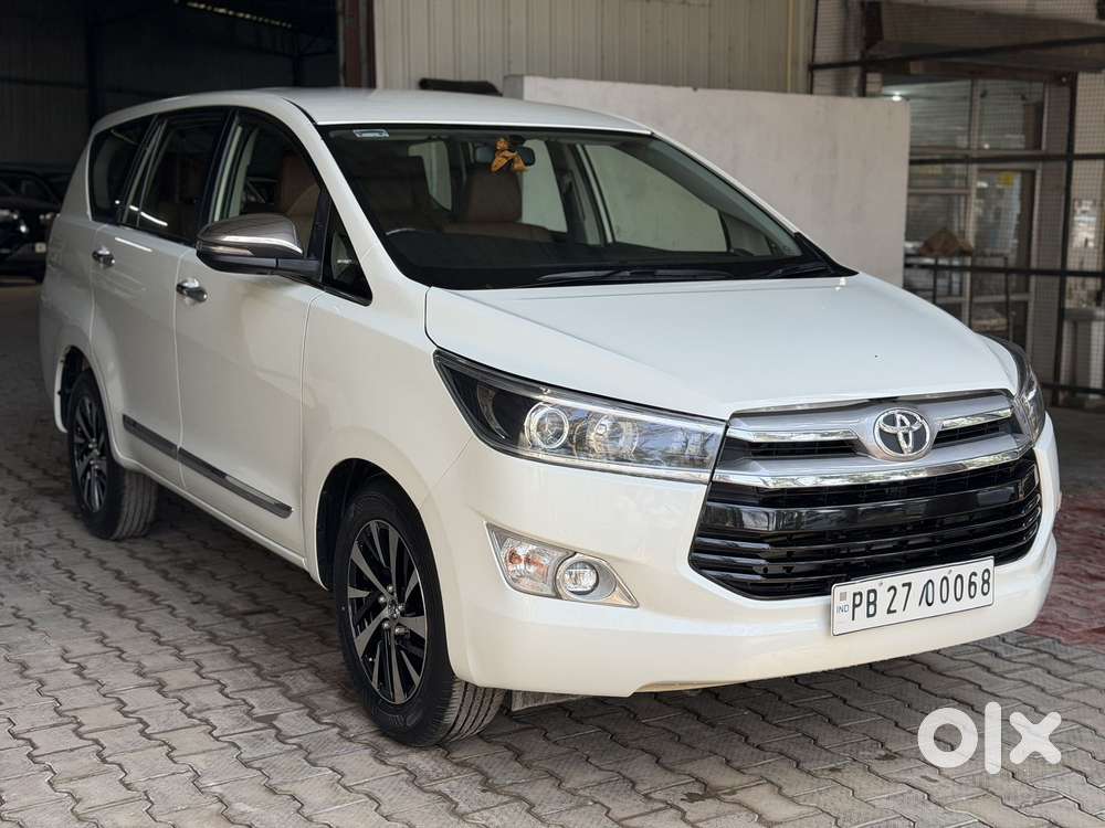 Toyota Innova Crysta Zx 2.4 Diesel 7 Seater, 2021, Diesel
