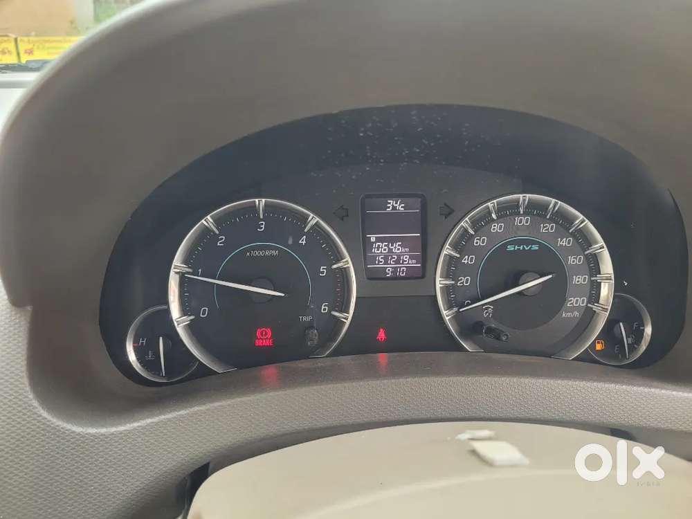 Maruti Suzuki Ertiga 2016 Diesel Well Maintained. Insurance Till 2027.