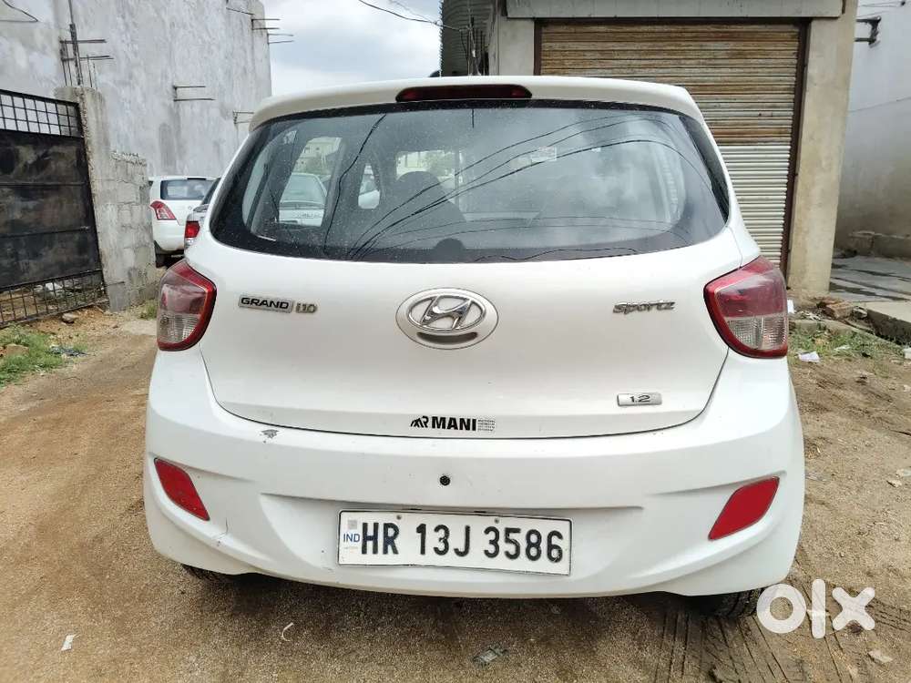Hyundai Grand I10 2015 Year Car