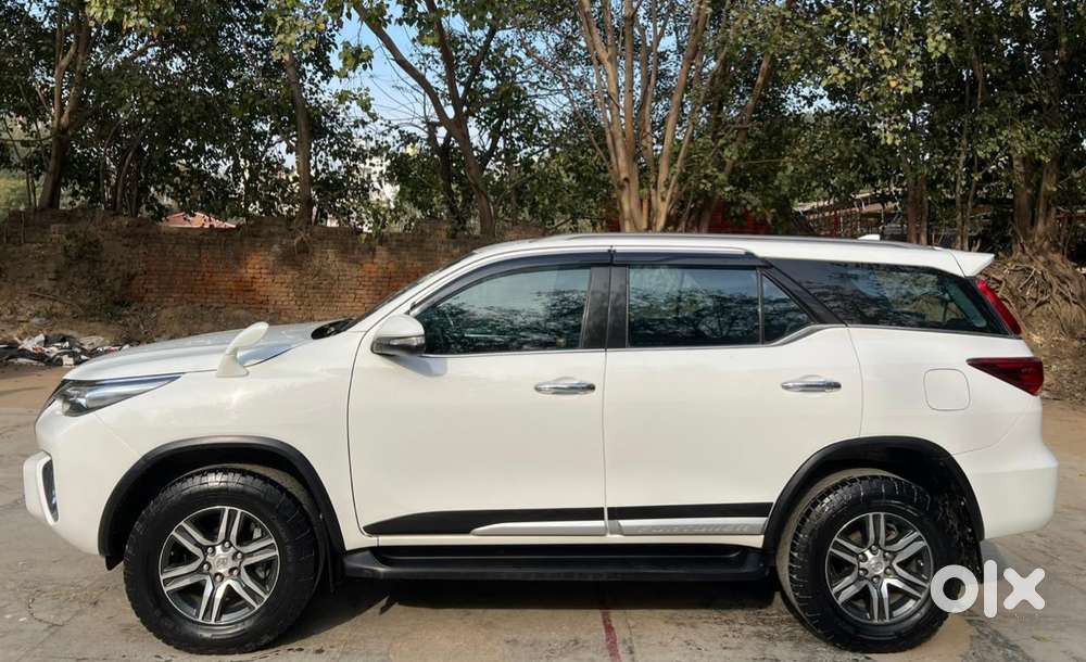 Toyota Fortuner 3.0 4x2 Automatic, 2019, Diesel