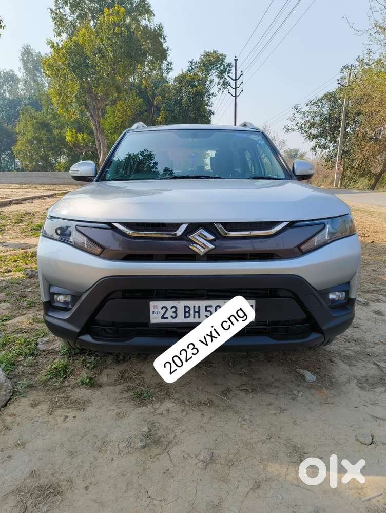 Maruti Suzuki Brezza 1.5 Vxi Cng, 2023, Cng & Hybrids