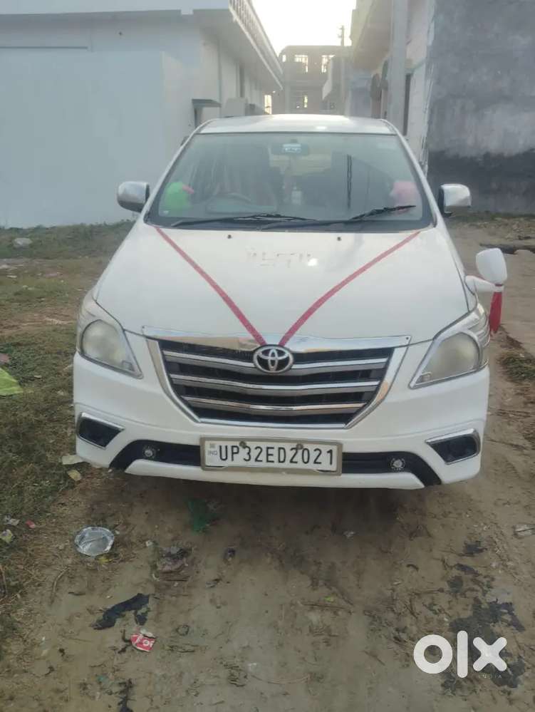 Toyota Innova 2012 Diesel Well Maintained