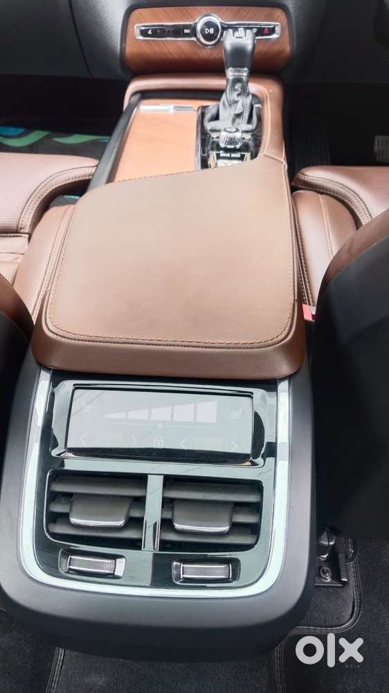 Maruti Suzuki Grand Vitara 1.5 Zeta Plus Dual Tone Intelligent Hybri..