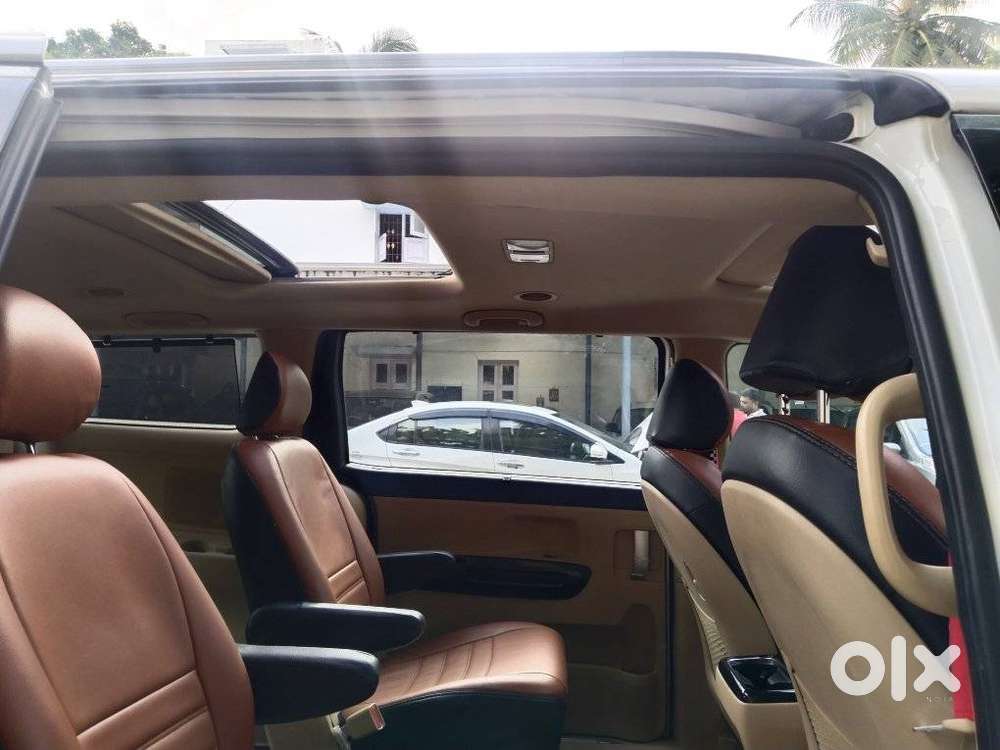 Kia Carnival Prestige, 2021, Diesel