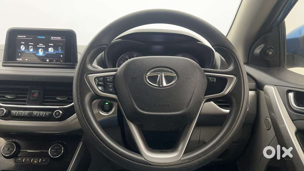 Tata Nexon 1.2 Revotron Xz Plus Dual Tone, 2018, Petrol