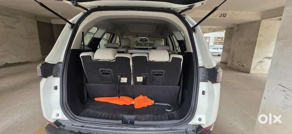 Tata Safari Gold Top Model  Xza Plus