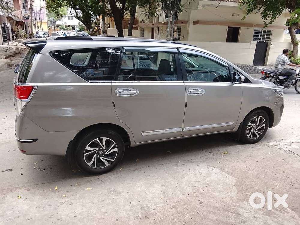 Toyota Innova Crysta 2.4 G Mt 8s, 2021, Diesel