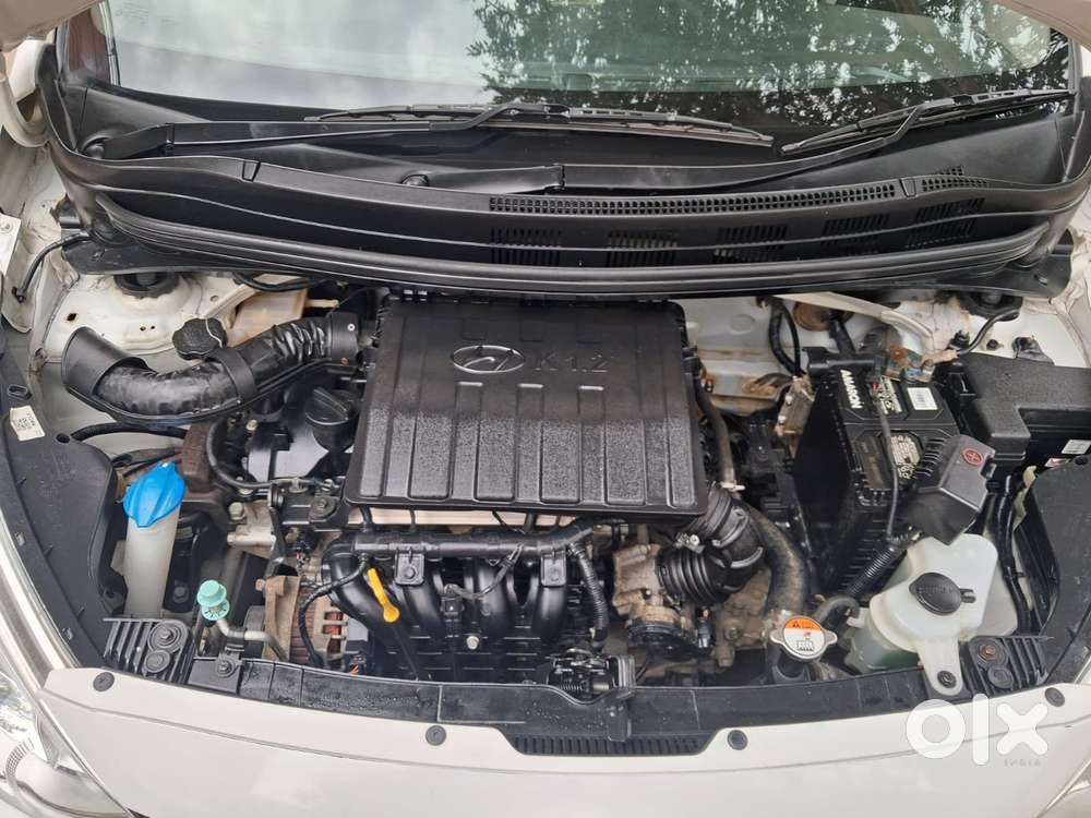 Hyundai Grand I10 2016-2017 Sportz Celebration Edition, 2017, Petrol