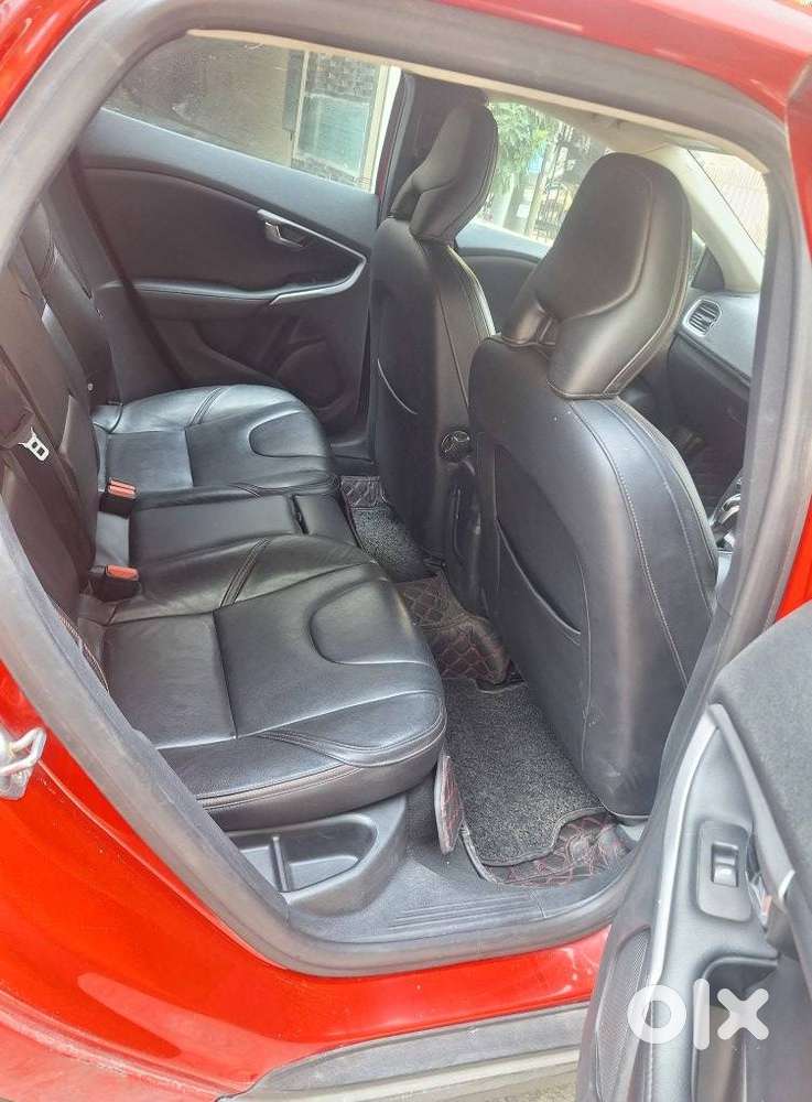 Volvo V40 Cross Country T4, 2015, Petrol