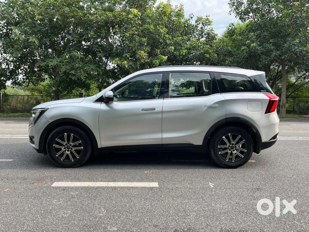 Mahindra Xuv700 2.0 Ax 7 Petrol At Luxury Pack Str, 2021, Petrol
