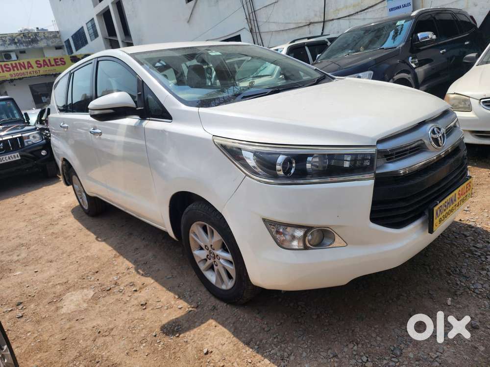 Toyota Innova Crysta