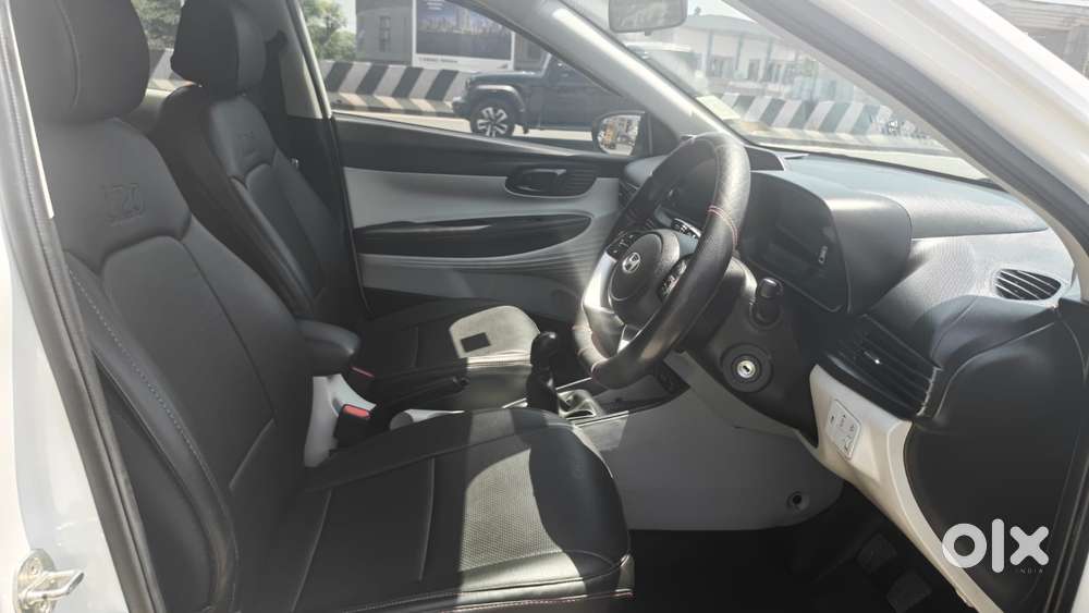 Hyundai I20 Sportz 1.2 Bs-iv, 2024, Petrol