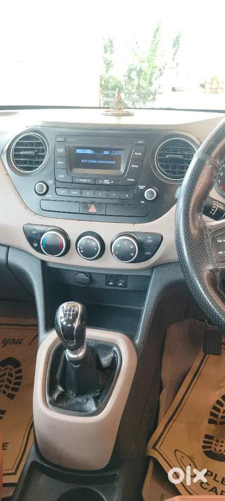 Hyundai Grand I10 2013 Diesel Well Maintained