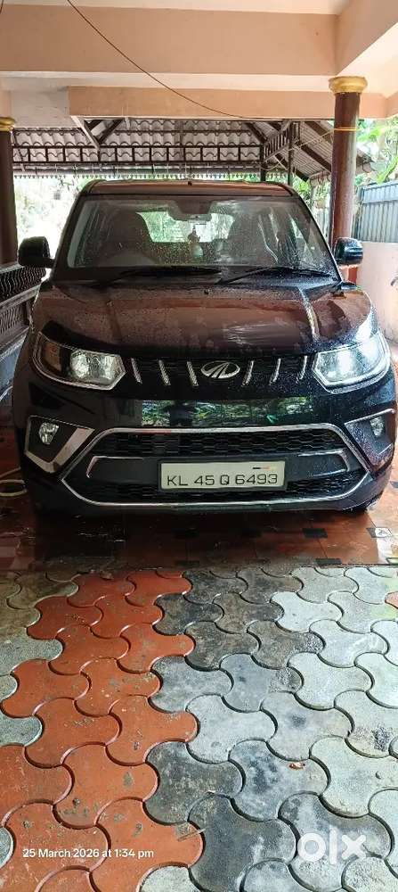 Mahindra Kuv100 Nxt 2017 Petrol 23000 Km Driven