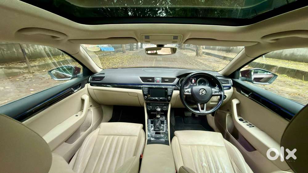 Skoda Superb Lk 1.8 Tsi At, 2016, Petrol