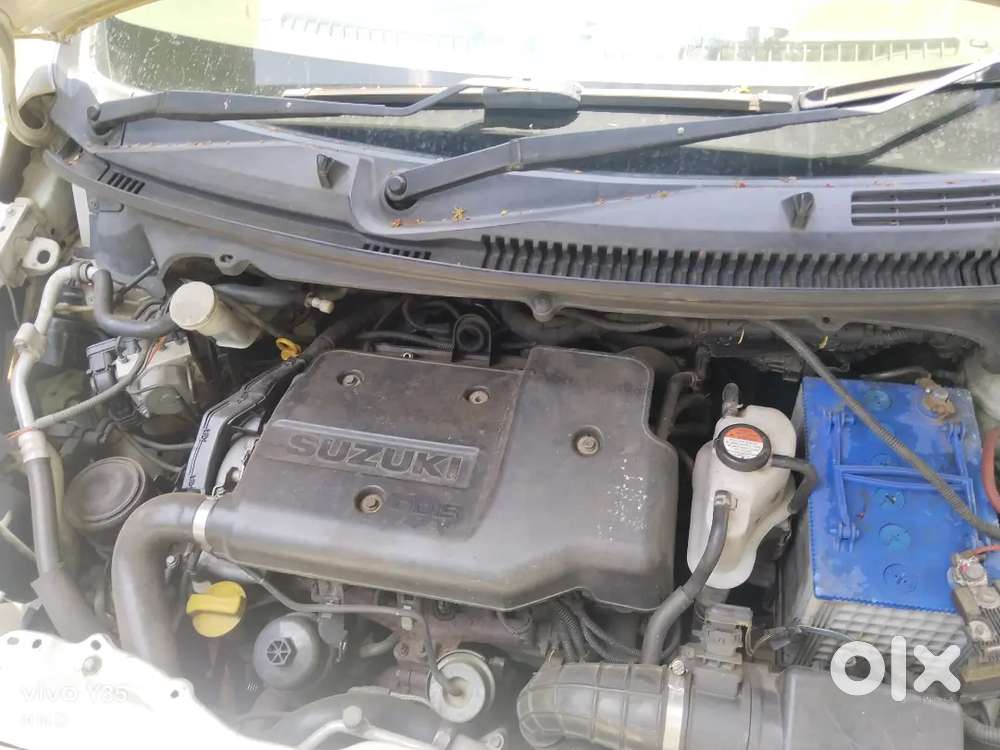 Maruti Suzuki Ertiga 2013