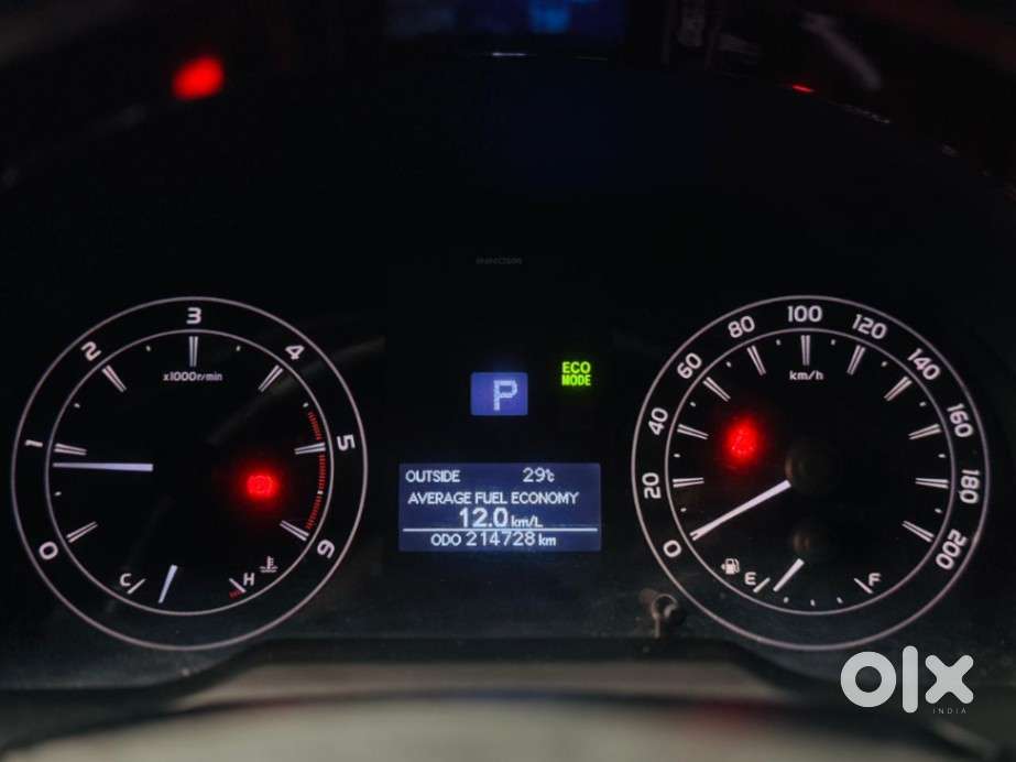 Toyota Innova Crysta, 2016, Diesel