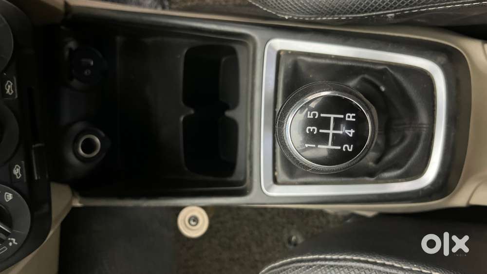 Maruti Suzuki Swift Dzire 1.2 Vxi Bsiv, 2017, Petrol