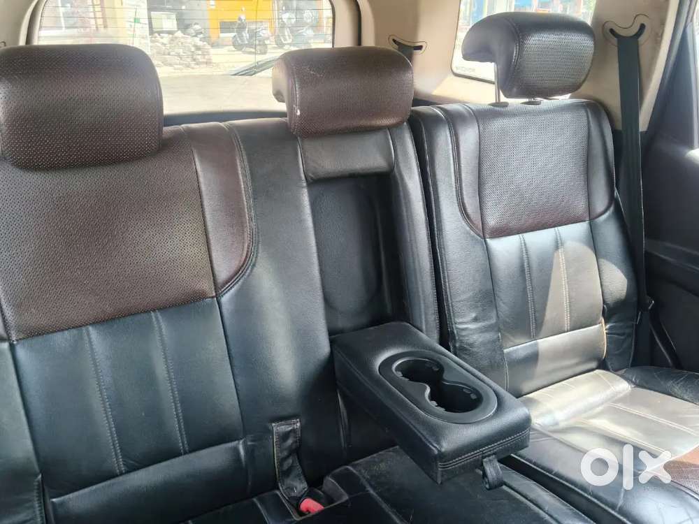 Mahindra Xuv500 2015 Diesel 160000 Km Driven